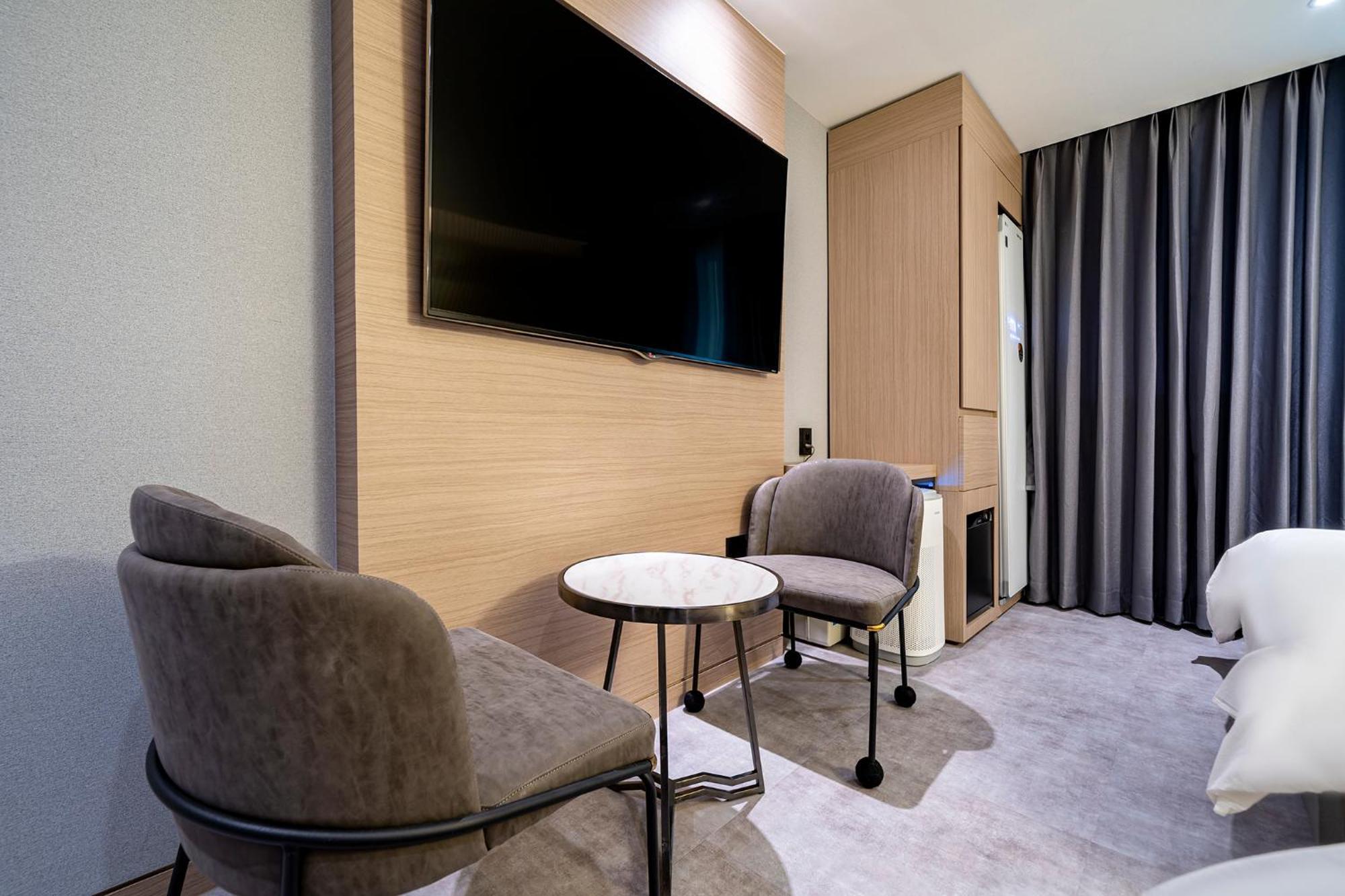 Urban Brown Hotel Chungju City Hall Εξωτερικό φωτογραφία