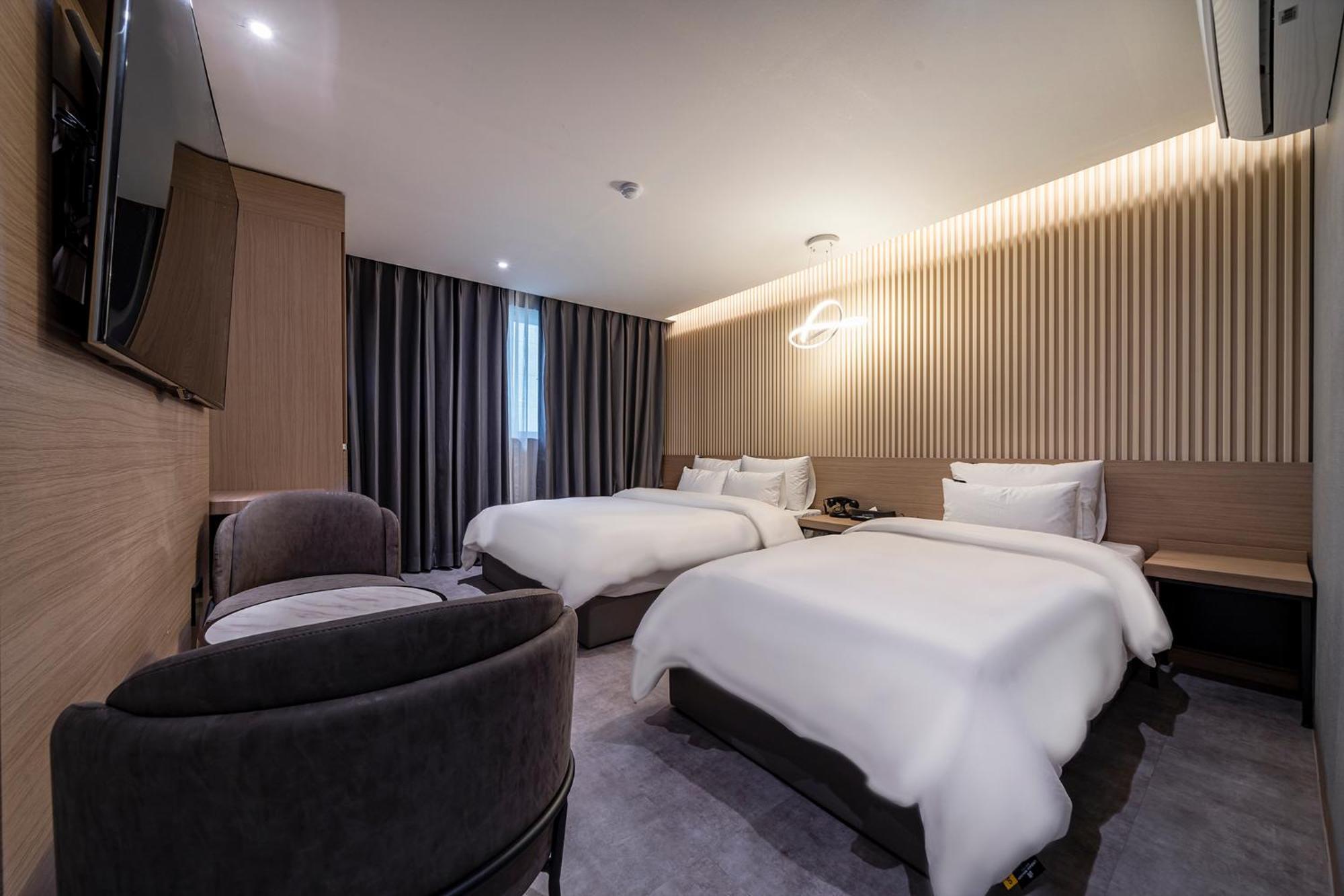 Urban Brown Hotel Chungju City Hall Εξωτερικό φωτογραφία