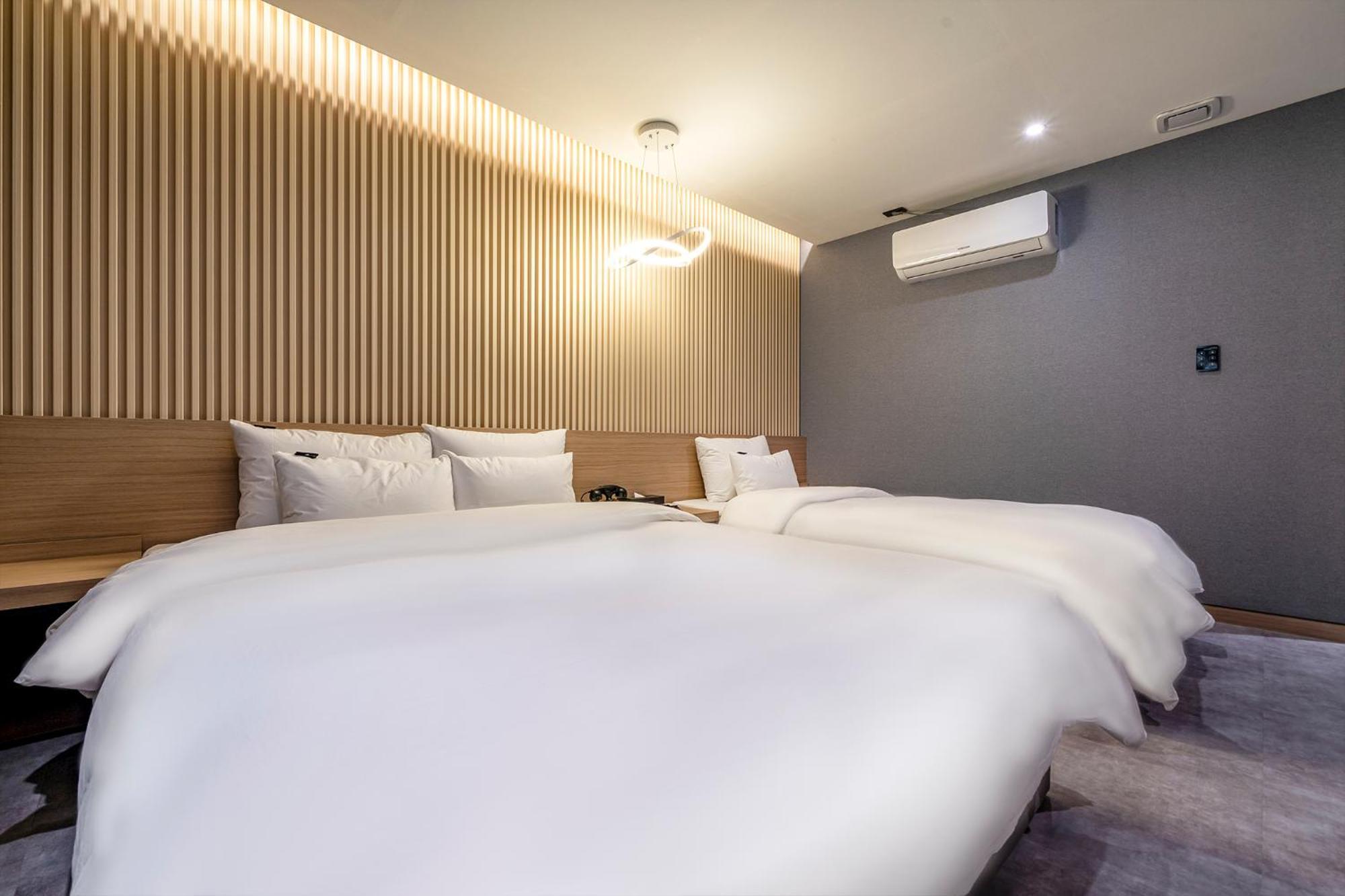 Urban Brown Hotel Chungju City Hall Εξωτερικό φωτογραφία