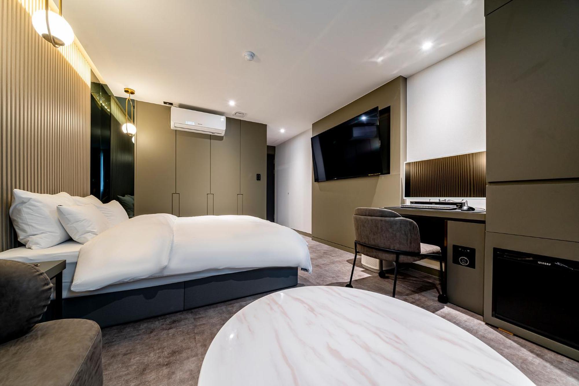 Urban Brown Hotel Chungju City Hall Εξωτερικό φωτογραφία